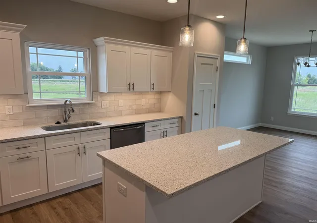 Photo 3 of Manufactured home for sale at 2495 Fiona Dr, Kokomo, IN 46902 | MLS# 202637489 | Listing updated on 2026-09-11