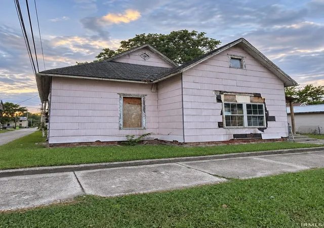 Photo 2 of Manufactured home for sale at 115 12th Street, Logansport, IN 46947 | MLS# 202637492 | Listing updated on 2026-09-11