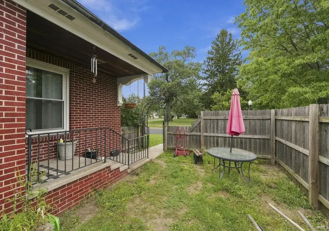 Photo 4 of Manufactured home for sale at 804 E Diamond St, Kendallville, IN 46755 | MLS# 202637496 | Listing updated on 2026-09-15