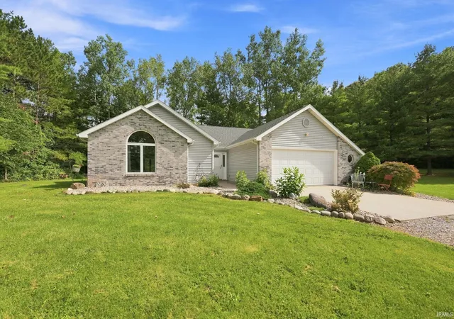 Photo 3 of Sale Pending at 1491 E US 33 57 Hwy, Churubusco, IN 46723 | MLS# 202637502 | Listing updated on 2026-09-12