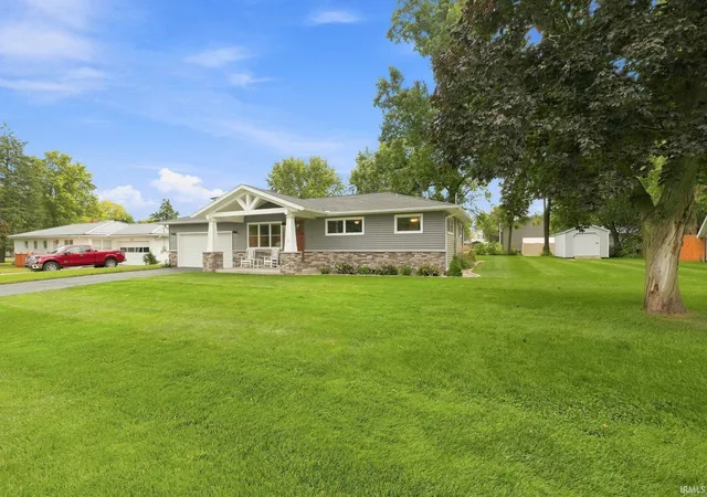 Photo 3 of Manufactured home for sale at 207 S Rowland Ave, Leesburg, IN 46538 | MLS# 202637513 | Listing updated on 2026-10-04