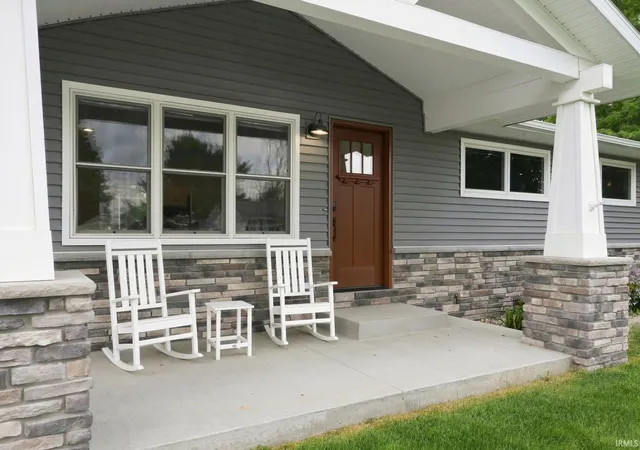 Photo 3 of Manufactured home for sale at 207 S Rowland Ave, Leesburg, IN 46538 | MLS# 202637513 | Listing updated on 2026-10-04