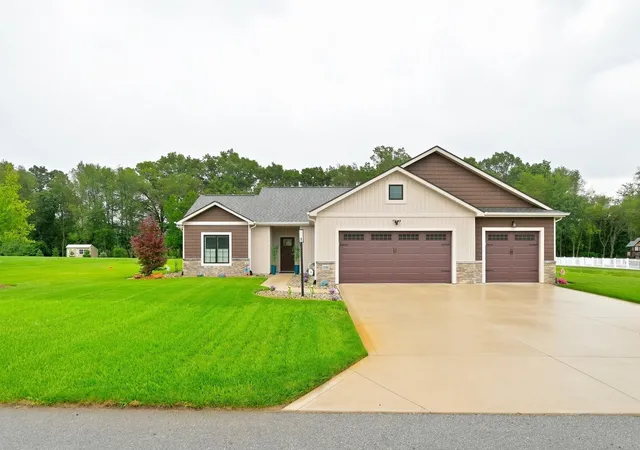 Photo 1 of Manufactured home for sale at 100 Dolby Way, Angola, IN 46703 | MLS# 202637517 | Listing updated on 2026-09-14