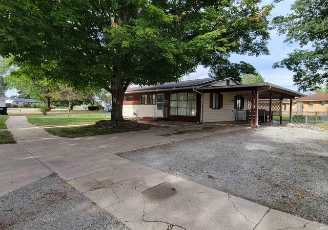 Photo 3 of Manufactured home for sale at 1603 Sunset Ct, Rochester, IN 46975 | MLS# 202637518 | Listing updated on 2026-09-11