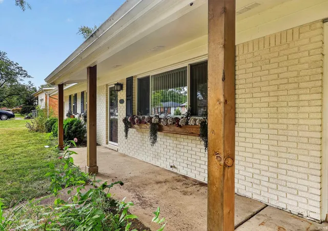 Photo 2 of Manufactured home for sale at 137 Prophet Dr, West Lafayette, IN 47906 | MLS# 202637519 | Listing updated on 2026-09-11