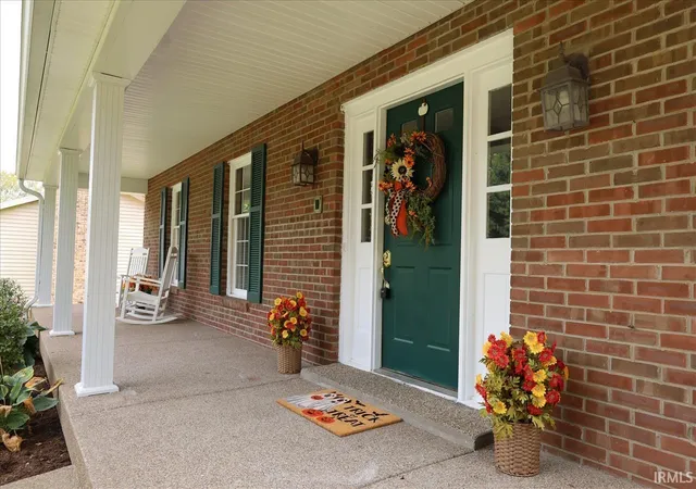 Photo 2 of Manufactured home for sale at 7577 Nottingham Dr, Newburgh, IN 47630 | MLS# 202637526 | Listing updated on 2026-09-11