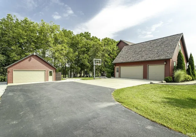 Photo 4 of Manufactured home for sale at 802 W 625 South, Lafayette, IN 47909 | MLS# 202637528 | Listing updated on 2026-09-11