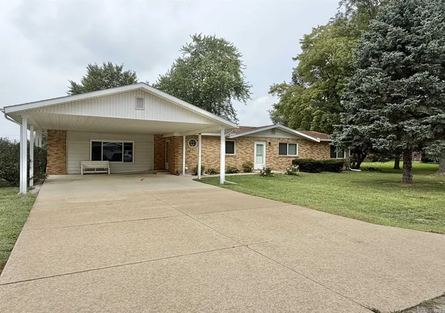 Photo 1 of Manufactured home for sale at 2062 S Holiday Dr, Peru, IN 46970 | MLS# 202637545 | Listing updated on 2026-09-11