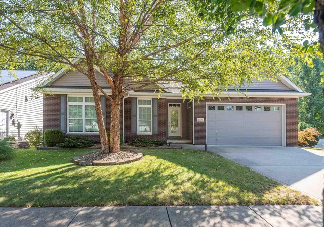 Photo 2 of Manufactured home for sale at 4739 E Donington Dr, Bloomington, IN 47401 | MLS# 202637548 | Listing updated on 2026-09-13