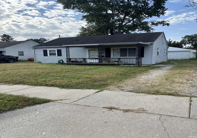 Photo 3 of Manufactured home for sale at 2813 Underwood St, Lafayette, IN 47904 | MLS# 202637553 | Listing updated on 2026-10-03