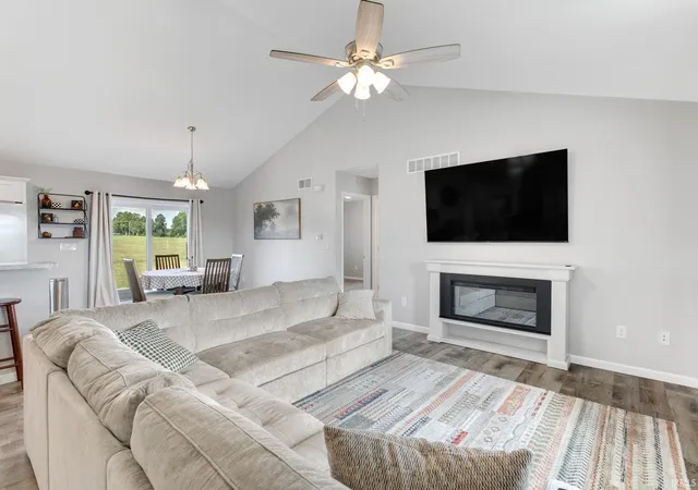 Photo 3 of Manufactured home for sale at 26229 Northland Xing Dr, Elkhart, IN 46514 | MLS# 202637558 | Listing updated on 2026-09-18
