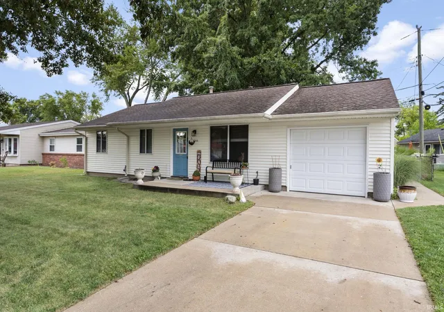 Photo 3 of Sale Pending at 3304 Brenner St, Lafayette, IN 47909 | MLS# 202637559 | Listing updated on 2026-09-14