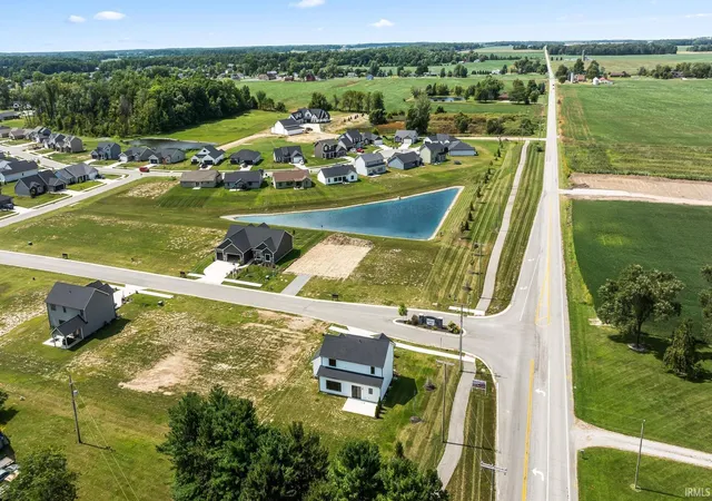Photo 2 of Manufactured home for sale at 1580 Mclaren Blvd, Fort Wayne, IN 46818 | MLS# 202637567 | Listing updated on 2026-09-11