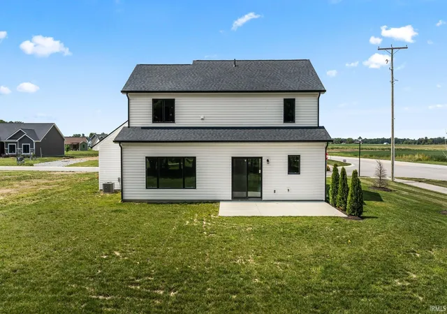 Photo 4 of Manufactured home for sale at 1580 Mclaren Blvd, Fort Wayne, IN 46818 | MLS# 202637567 | Listing updated on 2026-09-11