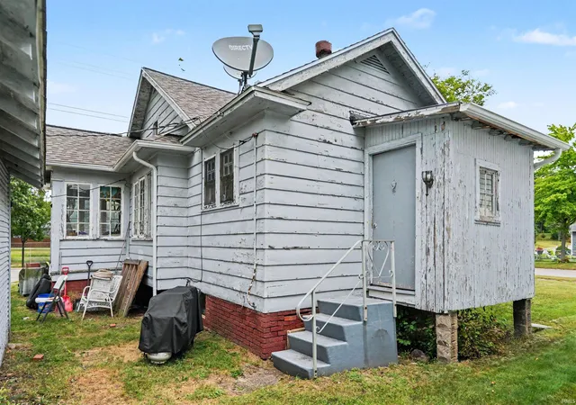 Photo 3 of Manufactured home for sale at 1502 W 8th Street, Michigan City, IN 46360 | MLS# 202637589 | Listing updated on 2026-09-11