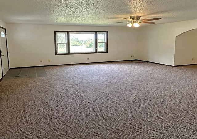 Photo 2 of Sale Pending at 10112 Us Hwy 231, Loogootee, IN 47553 | MLS# 202637592 | Listing updated on 2026-09-15