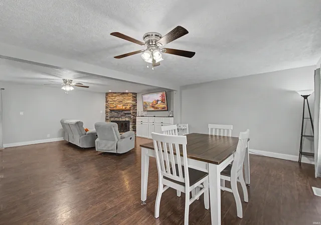 Photo 4 of Manufactured home for sale at 10200 Kimberly Ln, Newburgh, IN 47630 | MLS# 202637597 | Listing updated on 2026-09-13