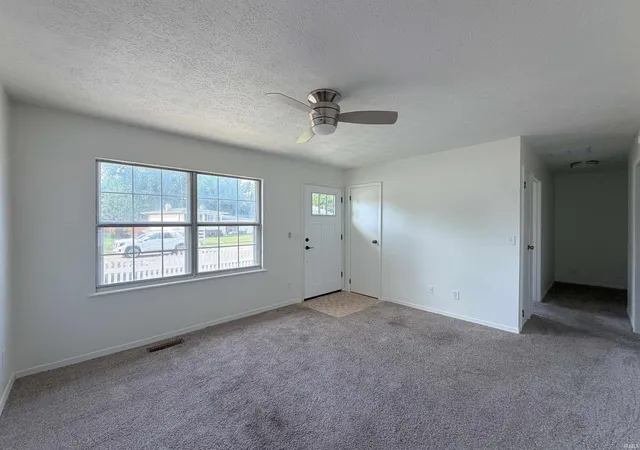 Photo 3 of Manufactured home for sale at 1728 Teasdale Ln, Kokomo, IN 46902 | MLS# 202637608 | Listing updated on 2026-09-11