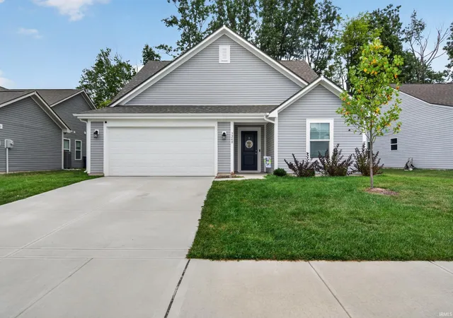 Photo 2 of Manufactured home for sale at 3248 Sand Walk Dr, Kokomo, IN 46902 | MLS# 202637609 | Listing updated on 2026-09-11