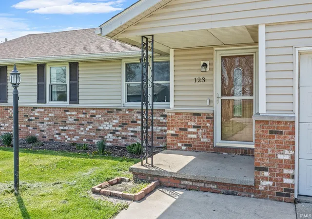 Photo 3 of Sale Pending at 123 Holden Dr, Brookston, IN 47923 | MLS# 202637610 | Listing updated on 2026-09-14