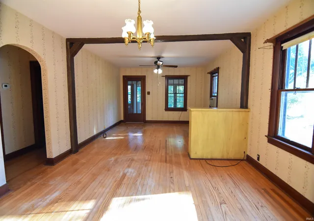 Photo 3 of Manufactured home for sale at 5900 Newburgh Rd, Evansville, IN 47715 | MLS# 202637613 | Listing updated on 2026-09-11
