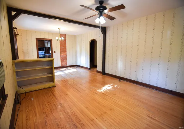 Photo 4 of Manufactured home for sale at 5900 Newburgh Rd, Evansville, IN 47715 | MLS# 202637613 | Listing updated on 2026-09-11