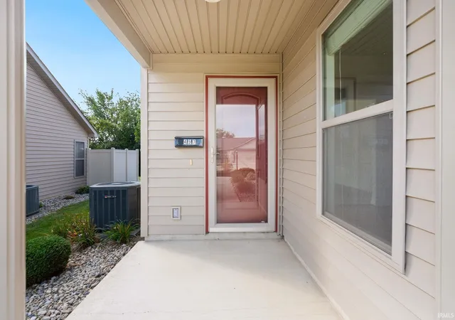 Photo 3 of Condo for sale at 457 Kings Xing, Huntington, IN 46750 | MLS# 202637622 | Listing updated on 2026-09-11