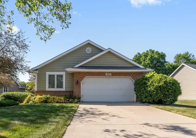 Condo for sale at 18633 Paul’s Way, South Bend, IN 46637 | MLS# 202637626