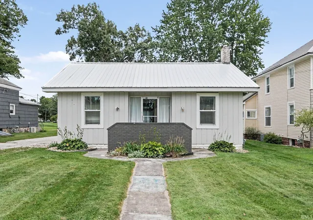Photo 1 of Manufactured home for sale at 207 W Vistula St, Bristol, IN 46507 | MLS# 202637642 | Listing updated on 2026-09-11
