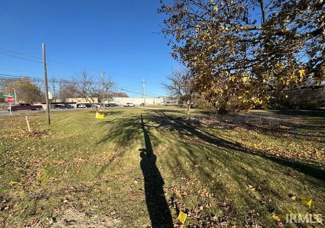 Photo 4 of Land for sale at 3325 Lower Huntington Rd, Fort Wayne, IN 46809 | MLS# 202637643 | Listing updated on 2026-09-11