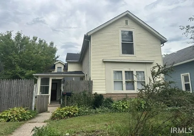 Photo 3 of Manufactured home for sale at 1012 W Colfax Ave, South Bend, IN 46616 | MLS# 202637644 | Listing updated on 2026-09-11