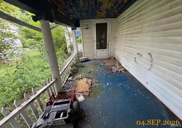 Photo 3 of Manufactured home for sale at 227 S East St, Winchester, IN 47394 | MLS# 202637654 | Listing updated on 2026-09-11