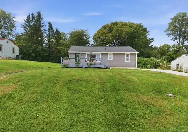Photo 1 of Manufactured home for sale at 109 W Ritter St, Ellettsville, IN 47429 | MLS# 202637659 | Listing updated on 2026-09-17