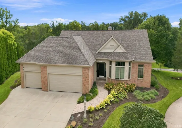 Photo 3 of Sale Pending at 12015 Sycamore Lakes Ct, Fort Wayne, IN 46814 | MLS# 202637666 | Listing updated on 2026-09-12