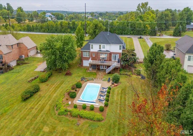 Photo 2 of Sale Pending at 6388 Oak Grv Rd, Newburgh, IN 47630 | MLS# 202637668 | Listing updated on 2026-09-13