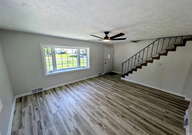 Photo 4 of Manufactured home for sale at 55071 Holmes Rd, South Bend, IN 46628 | MLS# 202637672 | Listing updated on 2026-09-11