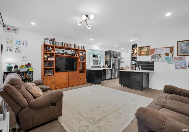 Photo 2 of Manufactured home for sale at 2814 Eastern Ave, Bedford, IN 47421 | MLS# 202637673 | Listing updated on 2026-09-11