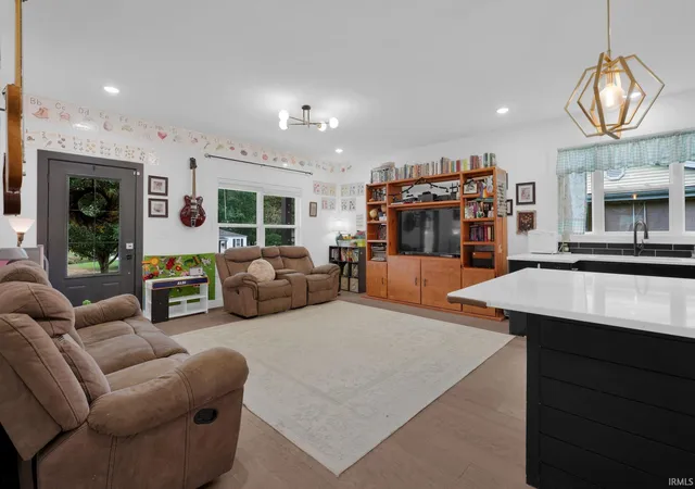 Photo 3 of Manufactured home for sale at 2814 Eastern Ave, Bedford, IN 47421 | MLS# 202637673 | Listing updated on 2026-09-11