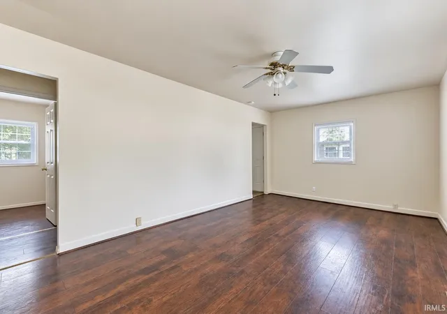Photo 3 of Manufactured home for sale at 1307 Negley Ave, Evansville, IN 47711 | MLS# 202637694 | Listing updated on 2026-09-16