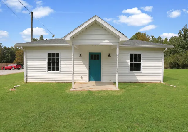 Photo 2 of Manufactured home for sale at 8411 N Sr 161 Rd, Gentryville, IN 47537 | MLS# 202637700 | Listing updated on 2026-09-12