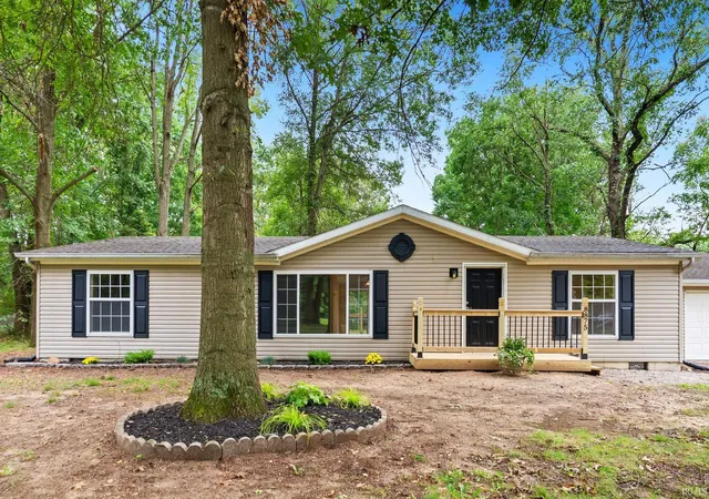 Photo 3 of Manufactured home for sale at 8875 E 710 North, Fremont, IN 46737 | MLS# 202637713 | Listing updated on 2026-09-12