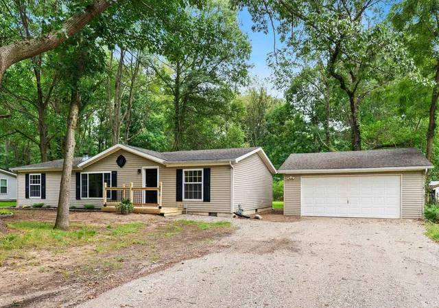 Photo 4 of Manufactured home for sale at 8875 E 710 North, Fremont, IN 46737 | MLS# 202637713 | Listing updated on 2026-09-12