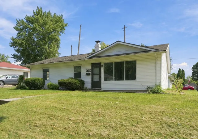 Photo 3 of Manufactured home for sale at 5104 Northcrest Dr, Fort Wayne, IN 46825 | MLS# 202637717 | Listing updated on 2026-09-17
