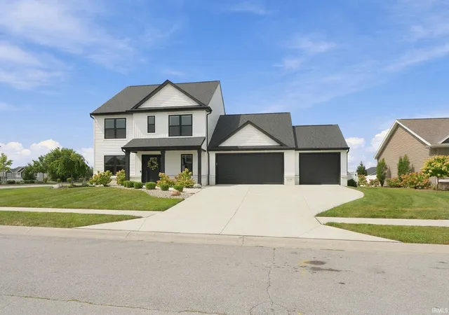 Photo 3 of Sale Pending at 1437 Lavante Cvs, Fort Wayne, IN 46818 | MLS# 202637730 | Listing updated on 2026-09-16