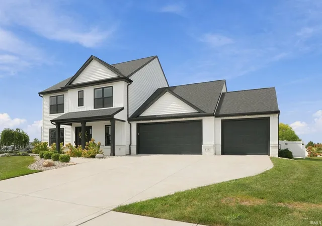 Photo 4 of Sale Pending at 1437 Lavante Cvs, Fort Wayne, IN 46818 | MLS# 202637730 | Listing updated on 2026-09-16