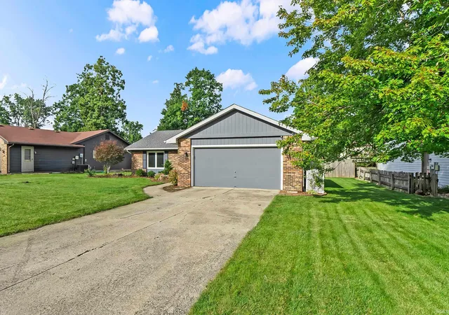 Photo 2 of Manufactured home for sale at 6329 Kiwanis Dr, Fort Wayne, IN 46835 | MLS# 202637735 | Listing updated on 2026-09-12