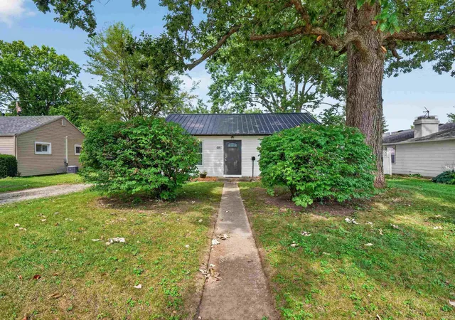 Photo 2 of Manufactured home for sale at 2517 Vance Ave, Fort Wayne, IN 46805 | MLS# 202637737 | Listing updated on 2026-09-20