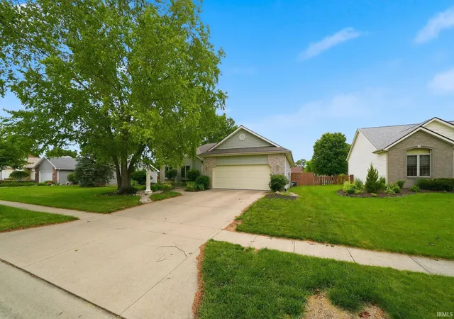 Photo 3 of Sale Pending at 16134 Thunderbird Rd, Huntertown, IN 46748 | MLS# 202637750 | Listing updated on 2026-10-05