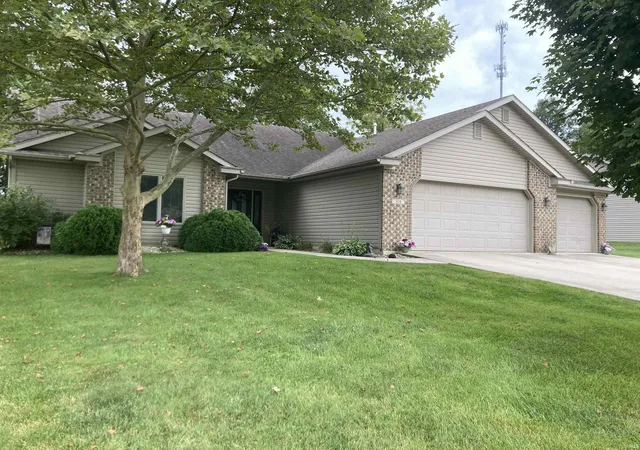 Manufactured home for sale at 309 Ironwood Ln, Ossian, IN 46777 | MLS# 202637756