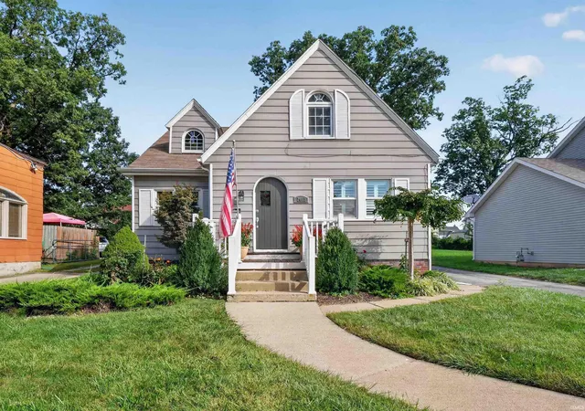 Single family home for sale at 2013 Curdes Ave, Fort Wayne, IN 46805 | MLS# 202637763